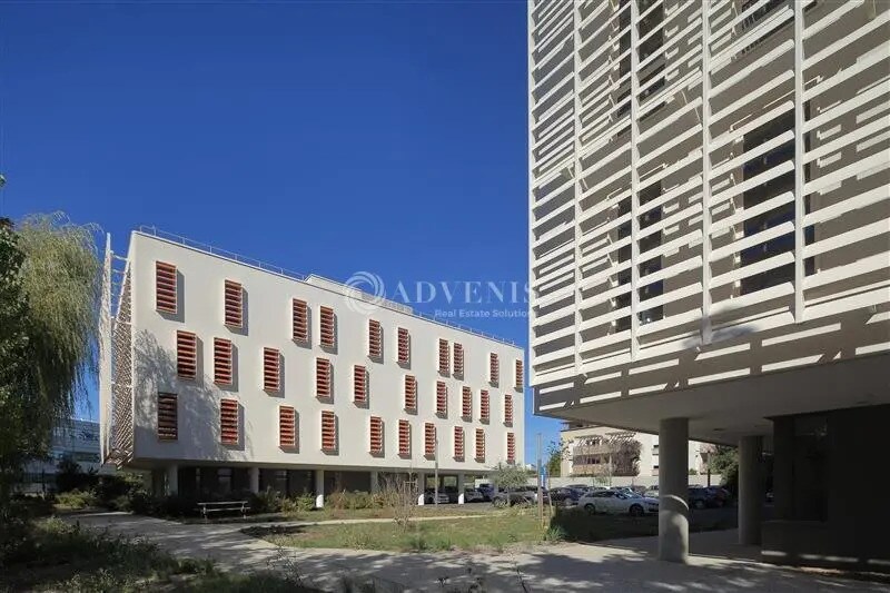 Office in Tours for lease Building Photo- Image 1 of 7