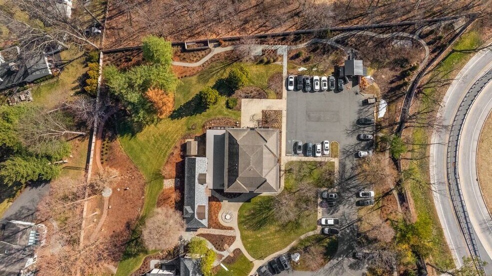 3705 Kennett Pike, Greenville, DE à louer - Photo du bâtiment - Image 2 de 14