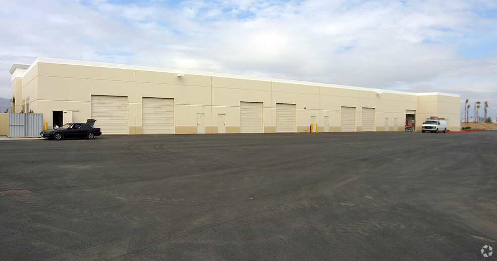 21803 Cactus Ave, Riverside, CA for lease - Building Photo - Image 2 of 6