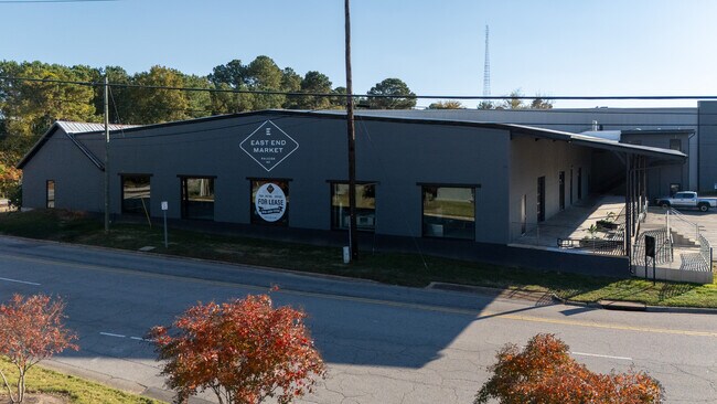 Plus de détails pour 1020 E Whitaker Mill Rd, Raleigh, NC - Bureau/Commerce de détail à louer