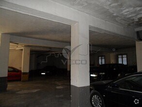 Retail in Cuenca, Cuenca for lease Interior Photo- Image 1 of 5