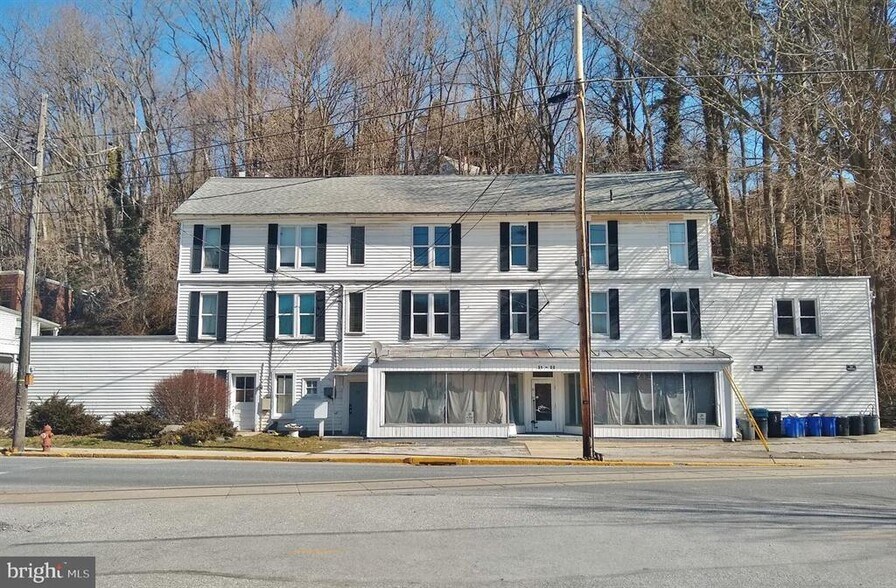31 Main St, Glen Rock, PA à vendre - Photo principale - Image 1 de 37