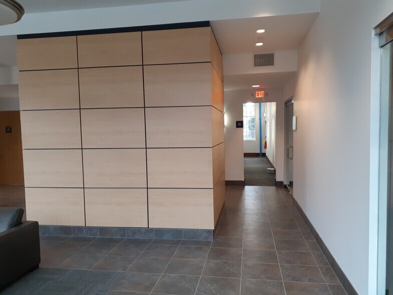 39 Grant St, Framingham, MA à louer - Photo intérieure - Image 3 de 3