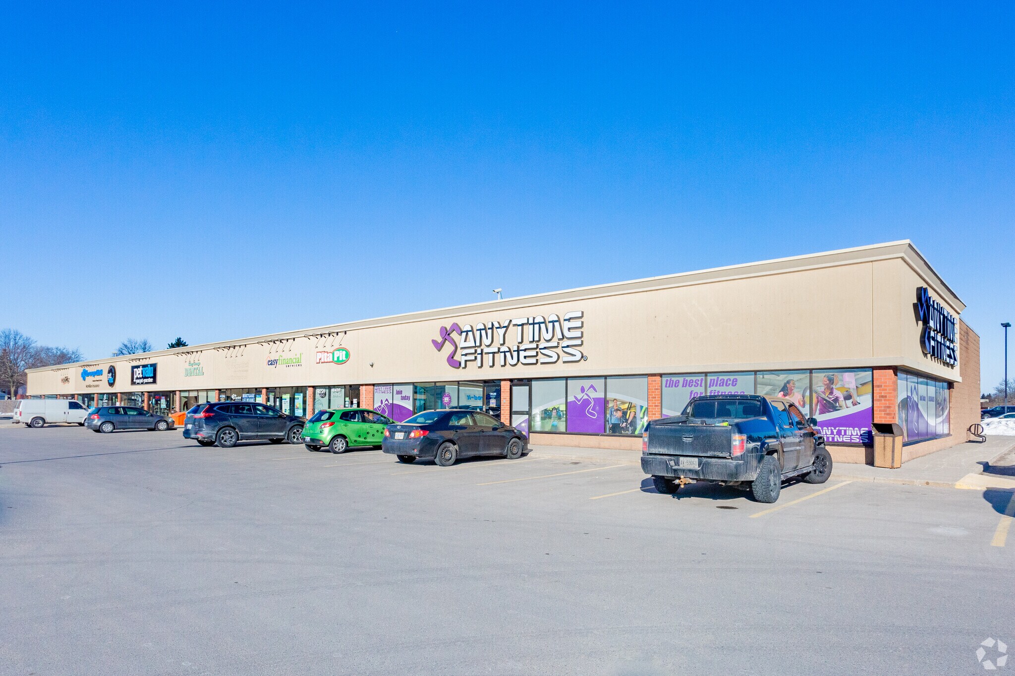 185 King George Rd, Brantford, ON for sale Primary Photo- Image 1 of 1