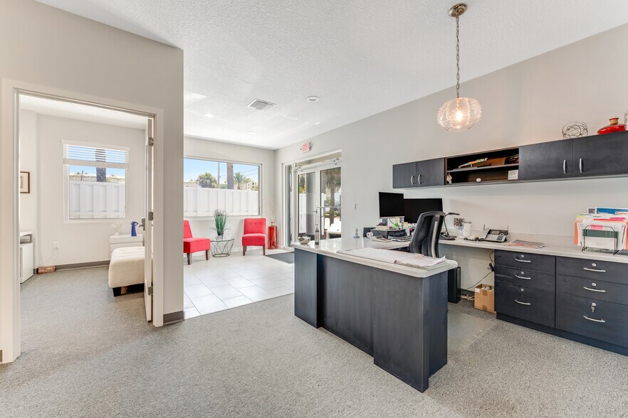 195 Coquina Ct, Ormond Beach, FL à louer - Photo du bâtiment - Image 3 de 12