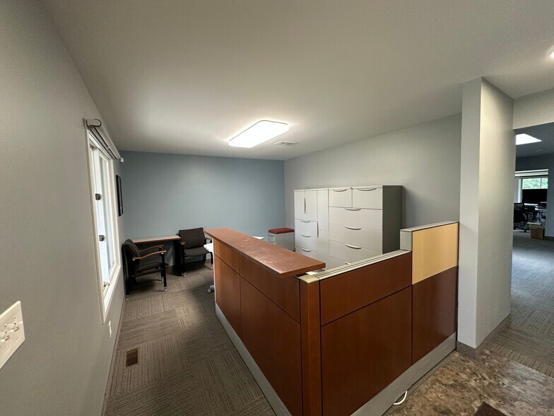 600 West Street NE, Cedar Springs, MI for lease - Interior Photo - Image 3 of 21