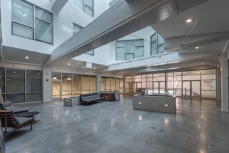 120 Perry St, Petersburg, VA for lease Interior Photo- Image 2 of 4