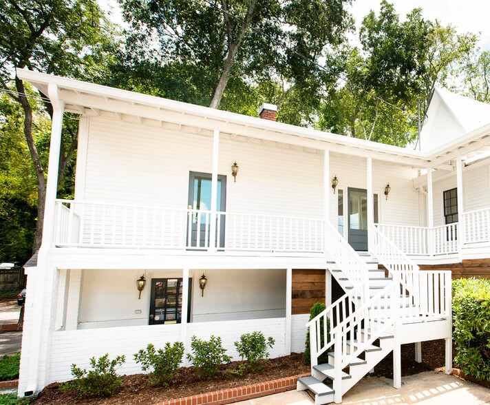 125 S Milledge Ave, Athens, GA à louer - Photo du bâtiment - Image 3 de 27