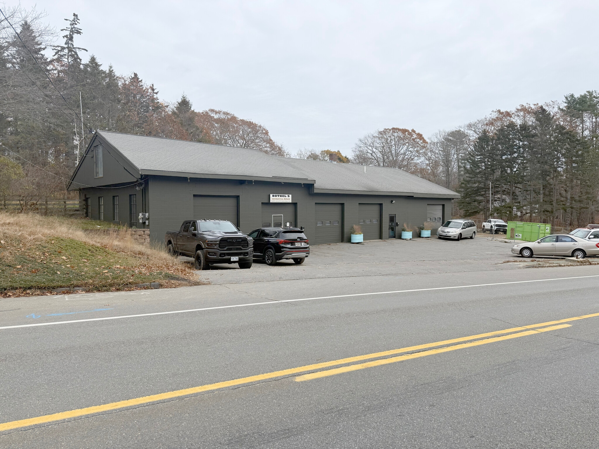 94 Ocean House Rd, Cape Elizabeth, ME for lease Primary Photo- Image 1 of 3