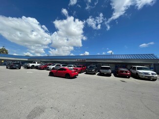 Plus de détails pour 1050-1090 E 8th Ave, Hialeah, FL - Vente au détail à louer