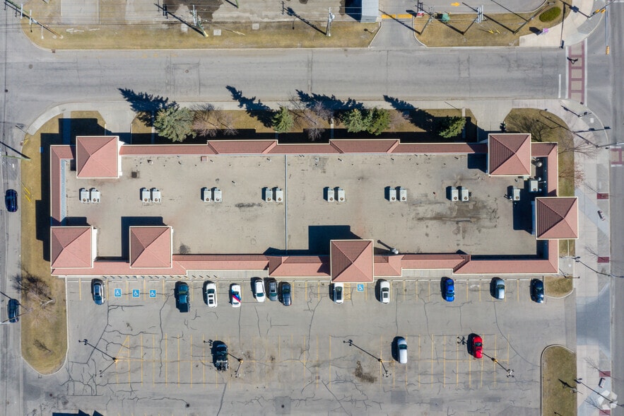 6100 Macleod Trl SW, Calgary, AB for lease - Aerial - Image 2 of 3