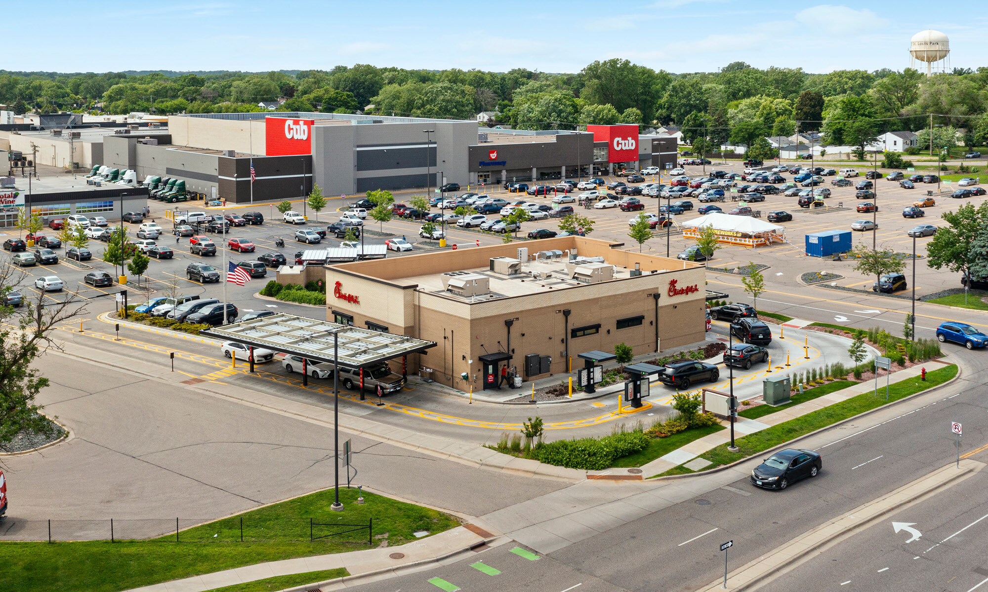 8020 Highway 7, Saint Louis Park, MN à vendre Photo du bâtiment- Image 1 de 1