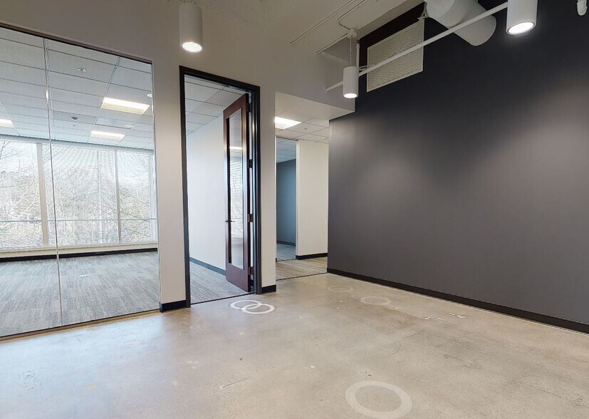 2500 Northwinds Pky, Alpharetta, GA for lease - Matterport 3D Scan - Image 3 of 17