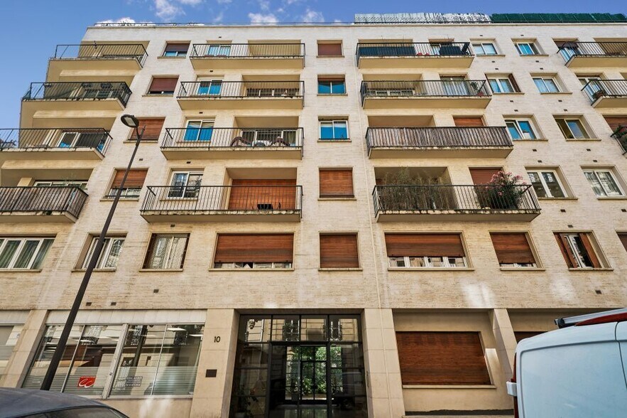 10 Rue Des Ternes, Paris à louer - Photo du bâtiment - Image 1 de 8