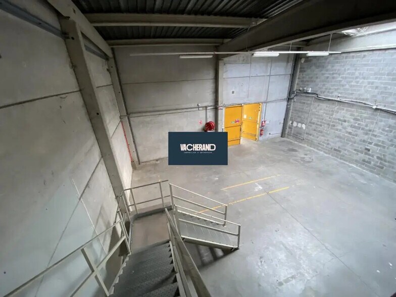 Retail in Capinghem for lease - Interior Photo - Image 3 of 4