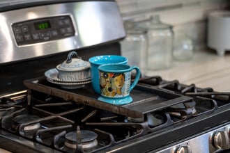 4741 Point Loma Ave, San Diego, CA for sale Interior Photo- Image 2 of 84