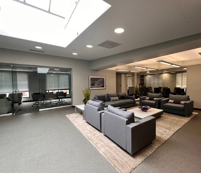 2030 Addison St, Berkeley, CA for lease - Lobby - Image 3 of 5