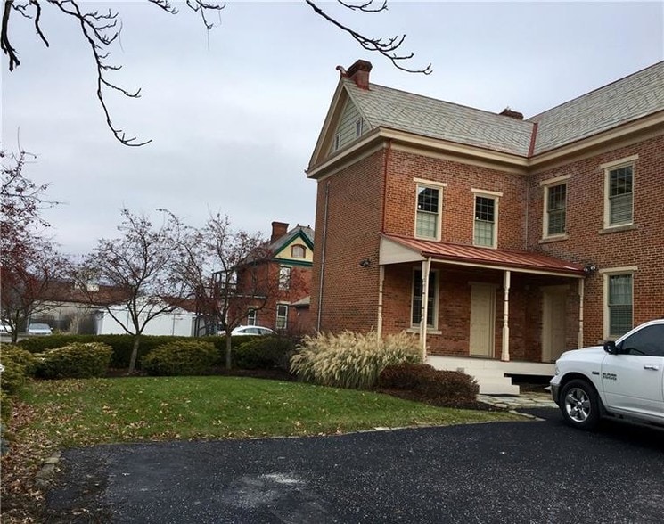 323 S Main St, Zelienople, PA for lease - Building Photo - Image 3 of 72