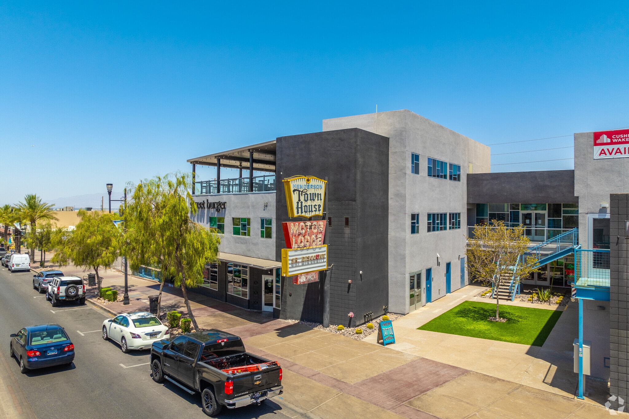 37 S Water St, Henderson, NV for lease Primary Photo- Image 1 of 39