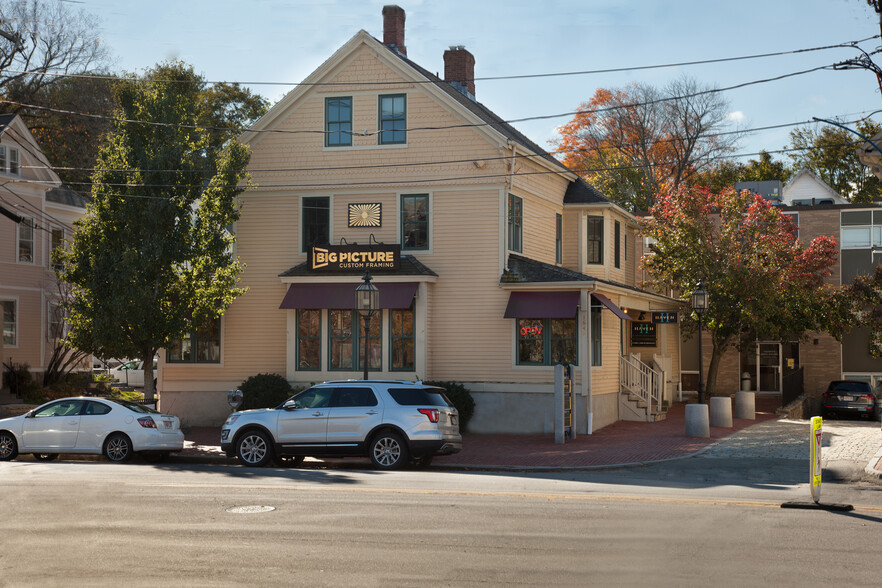 1646 Massachusetts Ave, Lexington, MA à vendre - Photo du bâtiment - Image 1 de 1