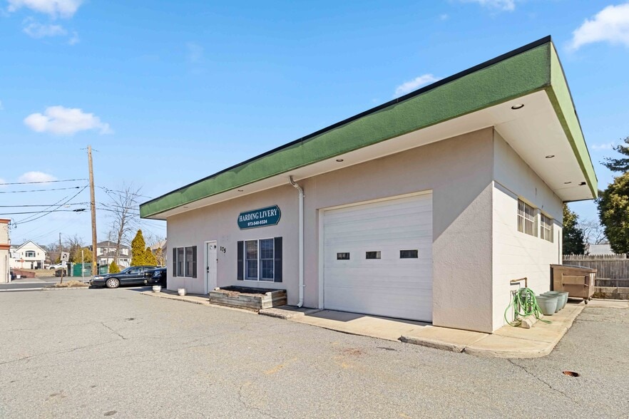 175 Speedwell Ave, Morris Plains, NJ for sale - Building Photo - Image 2 of 18