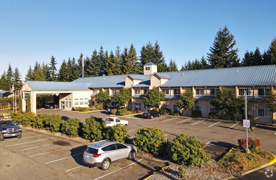 6311 33rd Ave NE, Marysville, WA for sale - Primary Photo - Image 1 of 5