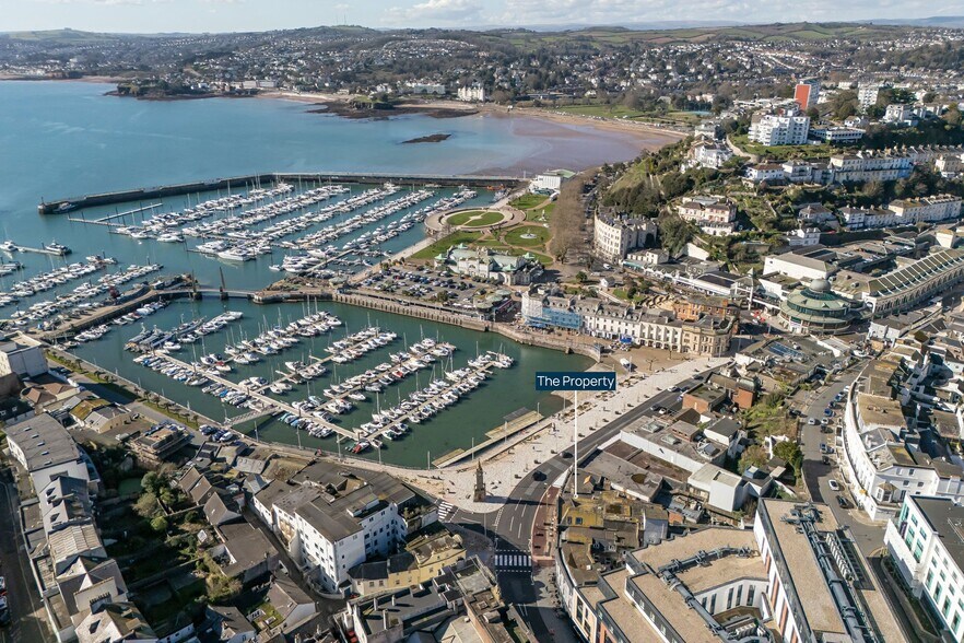 15-16 The Strand, Torquay à vendre - Photo du bâtiment - Image 3 de 8