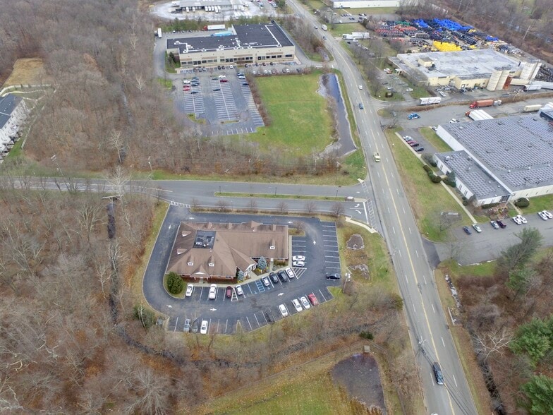 33-35 Green Pond Rd, Rockaway, NJ for lease - Aerial - Image 3 of 4
