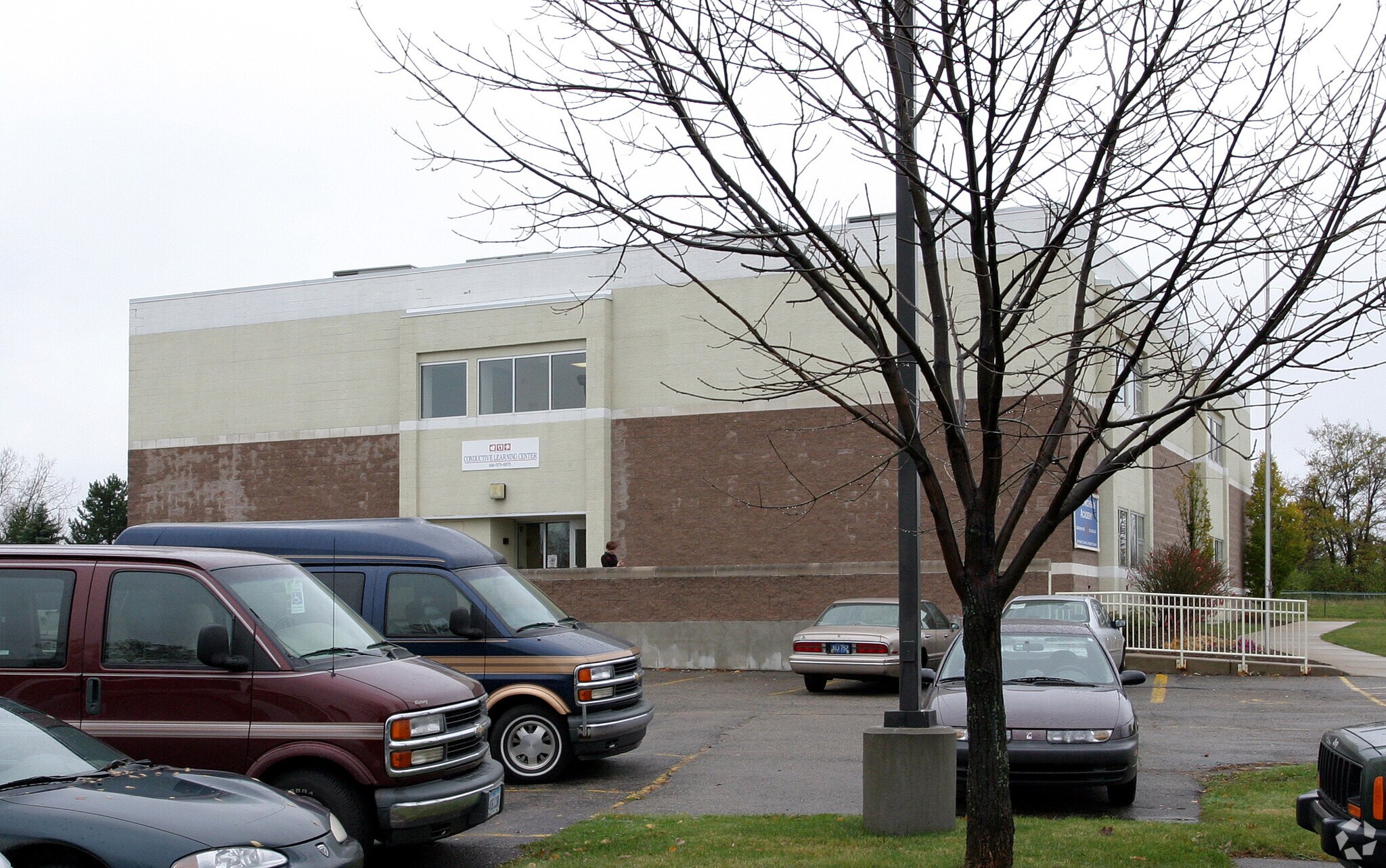 2428 Ridge Park Dr SE, Grand Rapids, MI for lease Primary Photo- Image 1 of 6