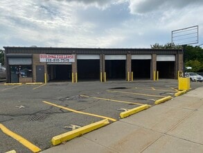 2534 Forest Ave, Staten Island, NY for lease Building Photo- Image 1 of 7