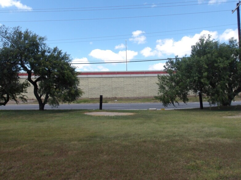 3825 S Expressway 83, Harlingen, TX for sale - Primary Photo - Image 1 of 20