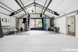 Plus de détails pour 54 Rue Des Acacias, Paris - Bureau à vendre