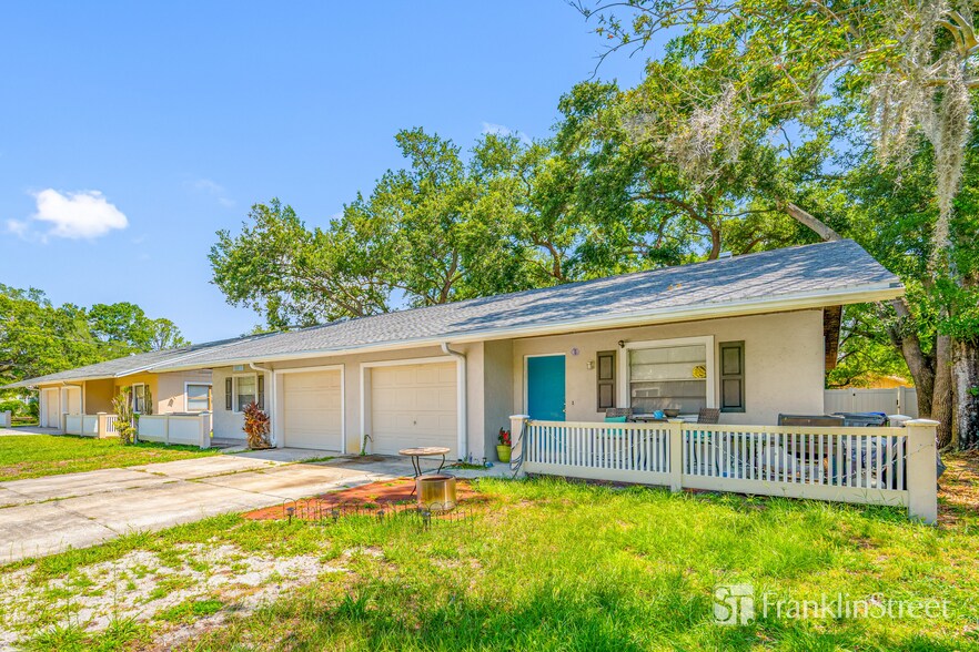 3087 St Clair Ave, Oldsmar, FL for sale - Building Photo - Image 2 of 5