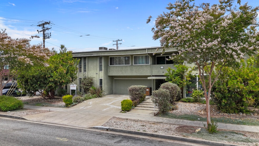 500 S Inglewood Ave, Inglewood, CA à vendre - Photo du bâtiment - Image 2 de 23