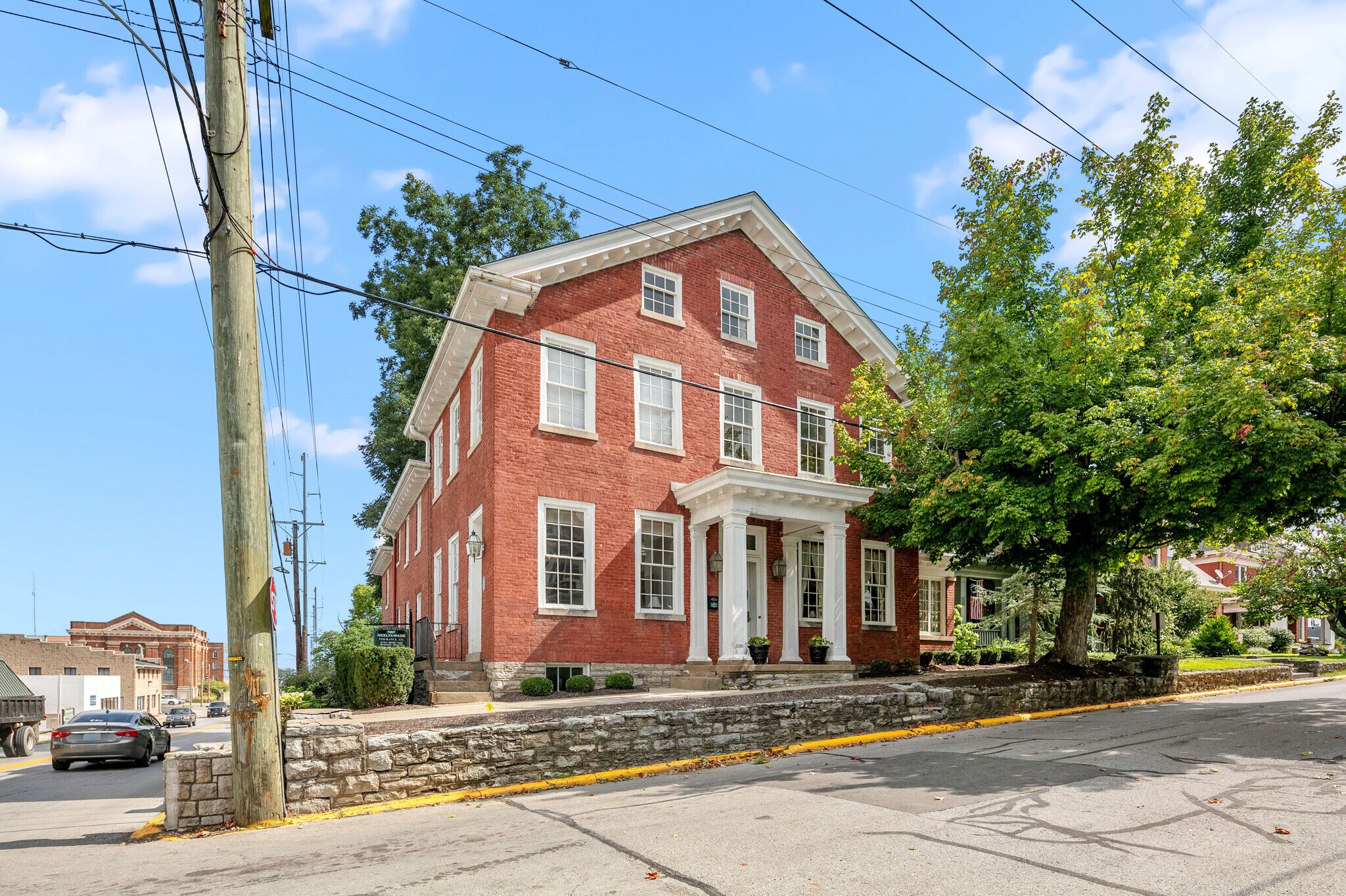 31 W Hickman St, Winchester, KY for sale Primary Photo- Image 1 of 37