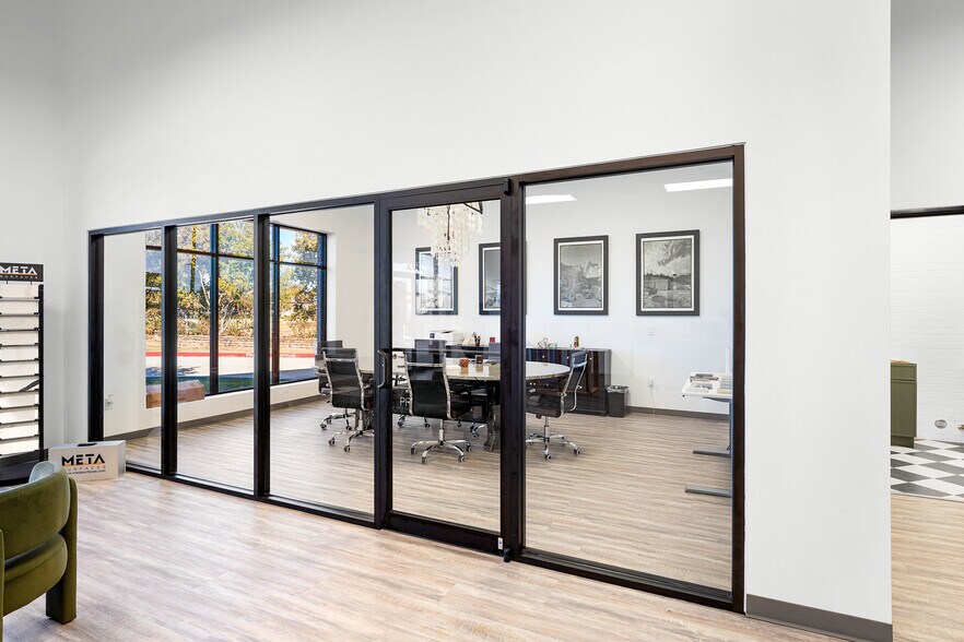 Ranch Trail Portfolio portefeuille de 2 propriétés à vendre sur LoopNet.ca - Photo du bâtiment - Image 3 de 16