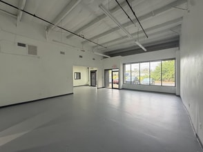 13190 56th Ct, Clearwater, FL à louer Photo intérieure- Image 2 de 8