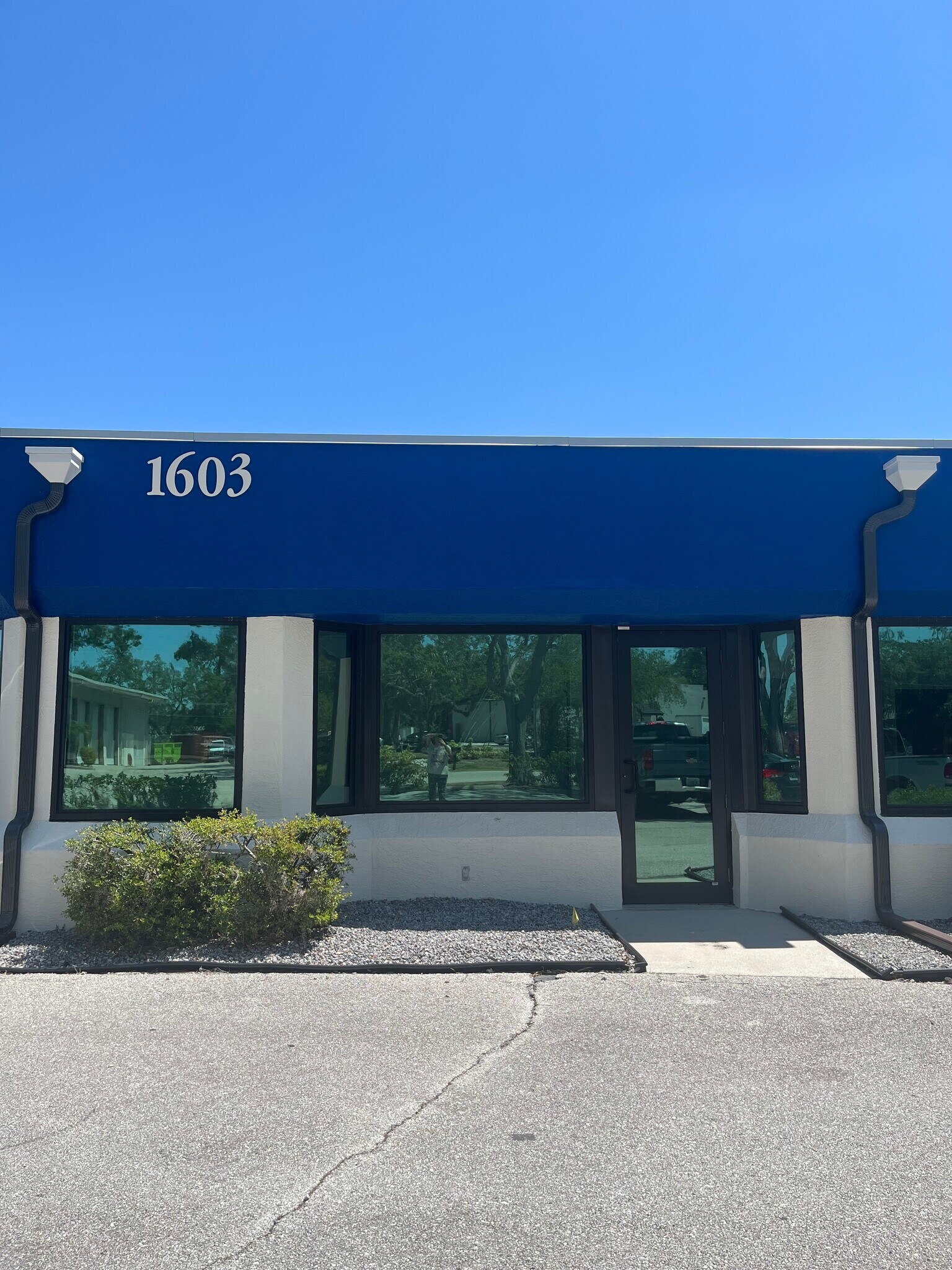 1603 Barber Rd, Sarasota, FL à vendre Photo du bâtiment- Image 1 de 1