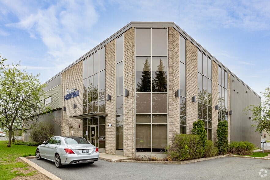 1220 Rue Gay-Lussac, Boucherville, QC à vendre - Photo principale - Image 1 de 1