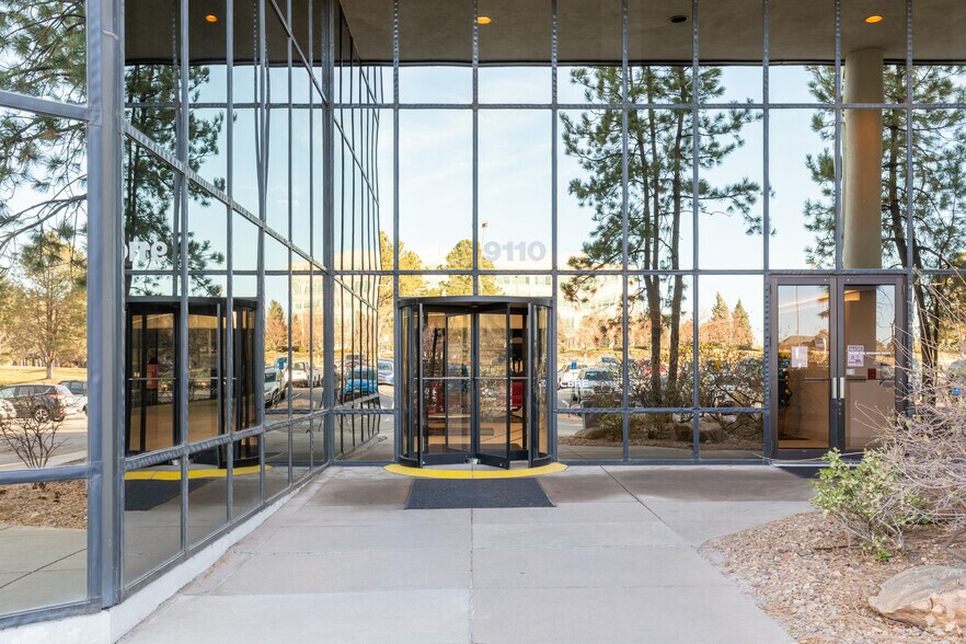 9110 E Nichols Ave, Centennial, CO à louer - Photo du bâtiment - Image 3 de 47