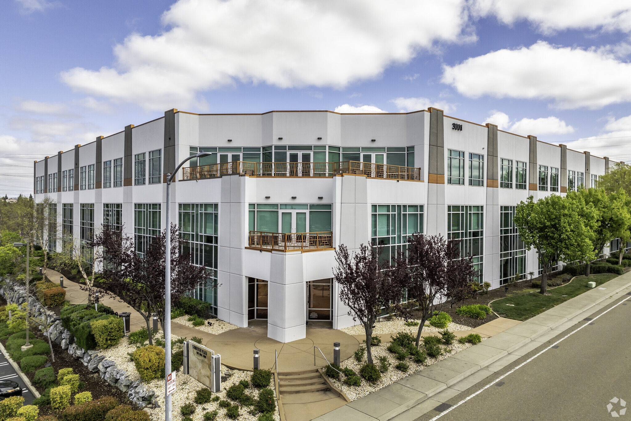 3001 Lava Ridge Ct, Roseville, CA for lease Building Photo- Image 1 of 8