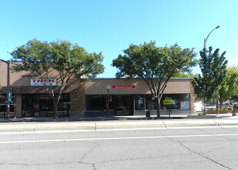 202 E Main St, Montrose, CO for lease - Building Photo - Image 2 of 31