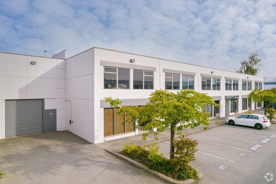 1550 Hartley Ave, Coquitlam, BC à louer - Photo du bâtiment - Image 3 de 5