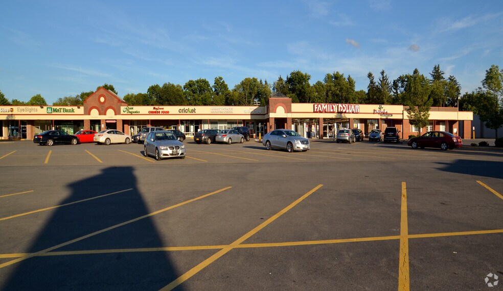 1750-1788 Black River Blvd N, Rome, NY à vendre - Photo du bâtiment - Image 3 de 6