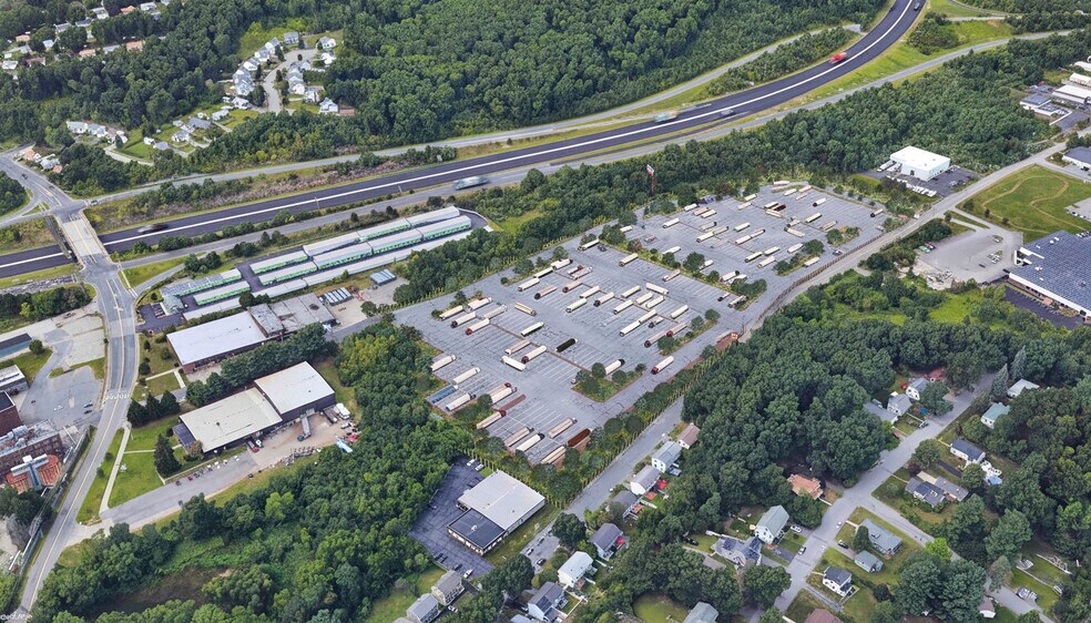 135 Brooks St, Worcester, MA à louer - Photo du bâtiment - Image 2 de 4