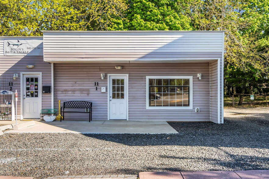 11 E Main St, Tuckerton, NJ à louer - Photo du bâtiment - Image 3 de 19