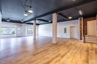 19 Morris Ave, Springfield, NJ for lease Interior Photo- Image 2 of 8
