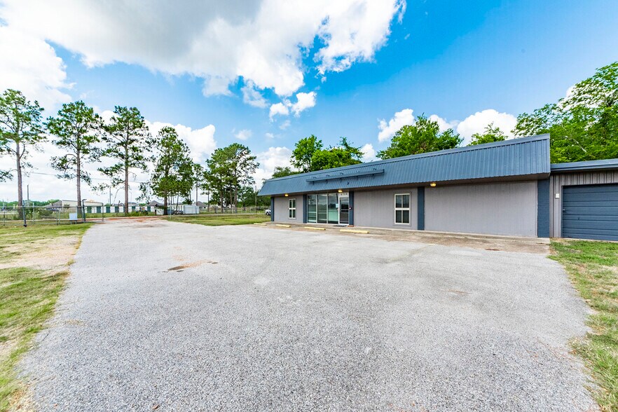 6756 Masters Rd, Manvel, TX à louer - Photo du bâtiment - Image 3 de 25
