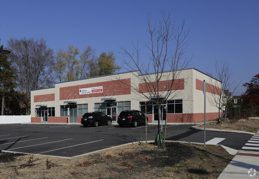 2601-2607 Easton Rd, Willow Grove, PA à louer - Photo du bâtiment - Image 2 de 4