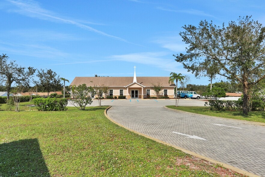 1495 Herbert St, Port Orange, FL for sale - Building Photo - Image 3 of 51